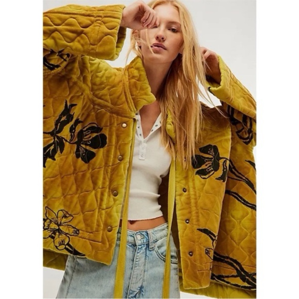 Quilted Floral Velvet Jacket in Mustard